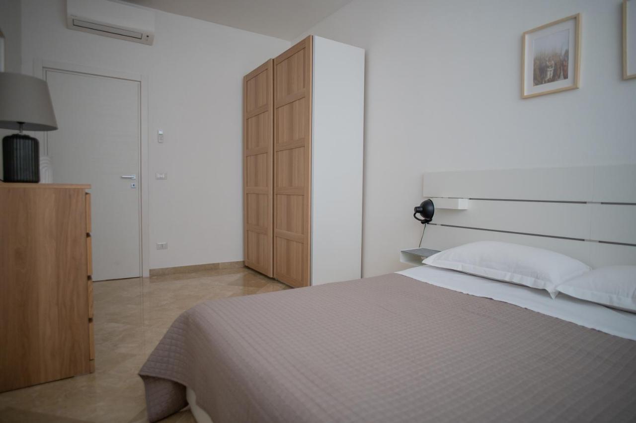 Dall Arca Smart Flat - Central Station Checkpoint Bari Exterior foto