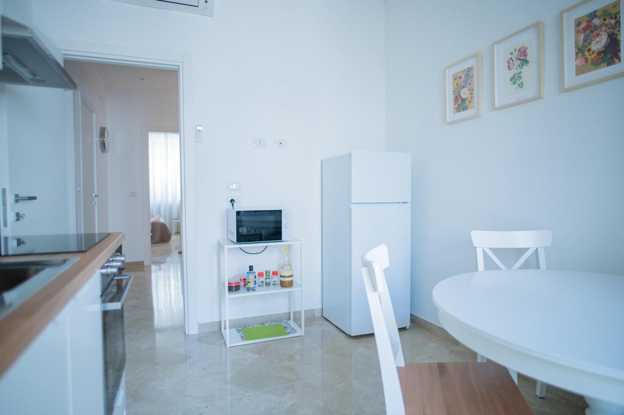 Dall Arca Smart Flat - Central Station Checkpoint Bari Exterior foto